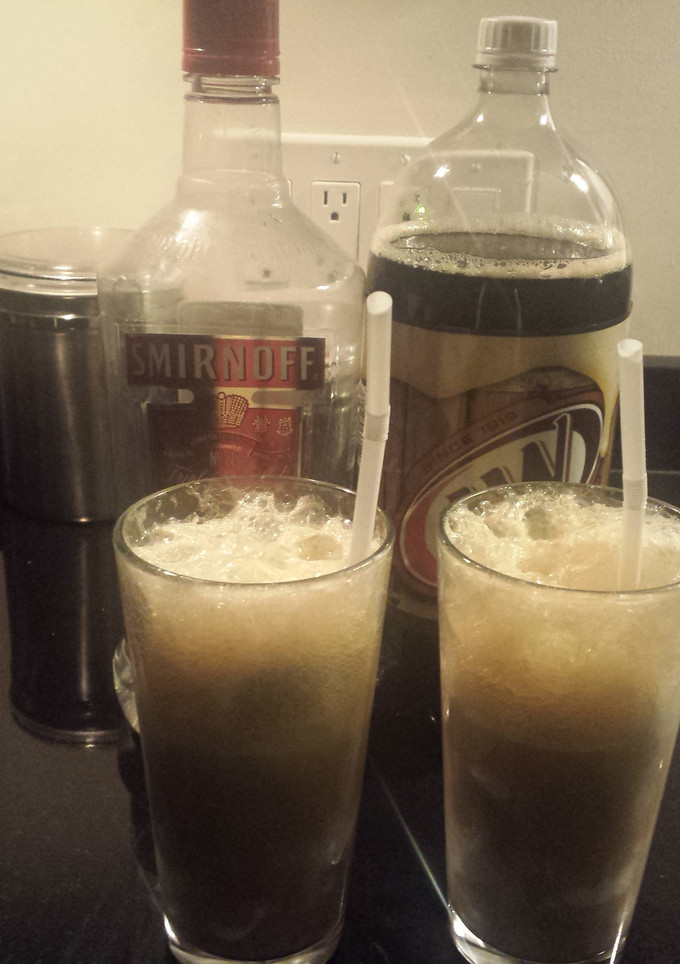 A picture of Vodka root beer float.