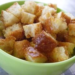 A picture of Garlic Cheese Croutons.