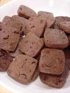 A picture of Done in 10 minutes! Chocolate-Cocoa Cookies.
