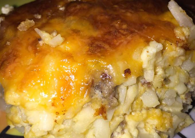 The Ultimate Sausage, Egg & Hash-brown Casserole