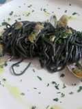 Tagliolini neri alle vongole
