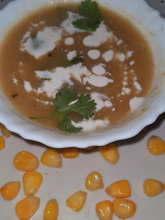 स्वीट कॉर्न सूप(sweet corn soup recipe in hindi) रेसिपी मुख्य फोटो