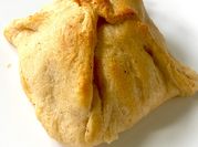 A picture of chicken with crescent rolls