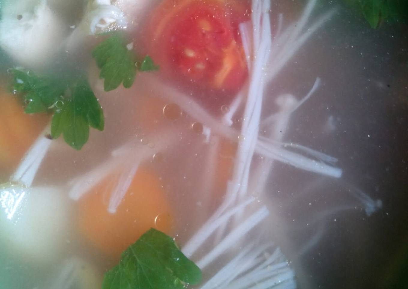 Sop Ayam Jamur Enoki