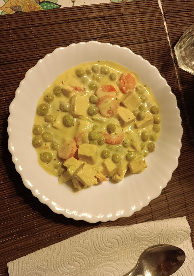 Una foto de Guisantes con tofu al limón