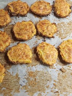 Cukkinis póréhagymás tócsni recept fotója