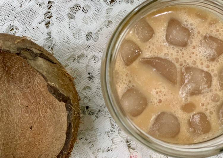 How to Prepare Any-night-of-the-week Thai Coconut 🥥 Iced Tea