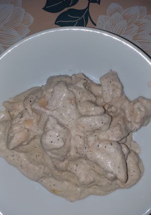 Una foto de Pechuga en salsa de pimienta