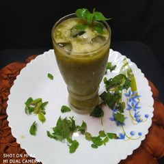 A picture of Mango mojito.