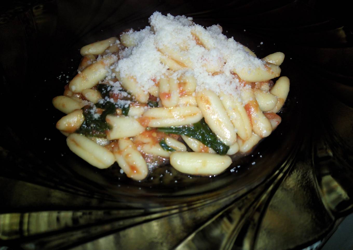 Cavatelli with tomato - basil sauce