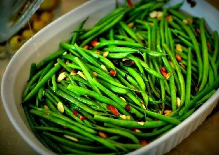 Simple Way to Prepare Ultimate Cranberry &amp;Almond Green beans Can be frozen!