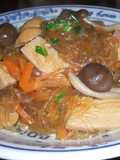 Low-Cal Cellophane Noodles Simmered with Mushrooms