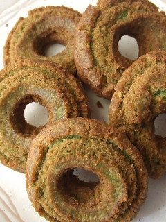 A picture of Superb Old-Fashioned Matcha Doughnuts.