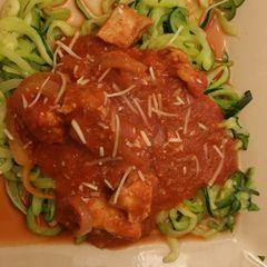 A picture of Chicken zucchetti [zucchini pasta].