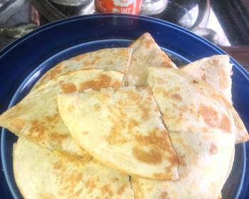 Easy Recipe Spicy Breakfast quesadilla    Practical Delicious