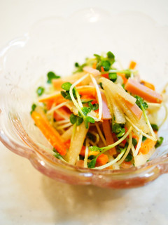 A picture of Colorful Daikon Radish and Carrot Salad with Sesame.