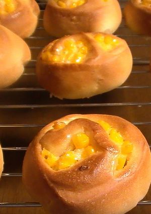 A picture of Corn and Mayo Rolls.