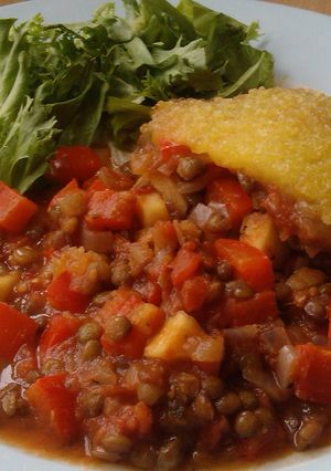 A picture of Vickys Lentil & Pepper Bake GF DF EF SF NF.