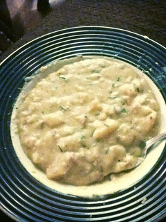 A picture of Bacon & Potato soup.