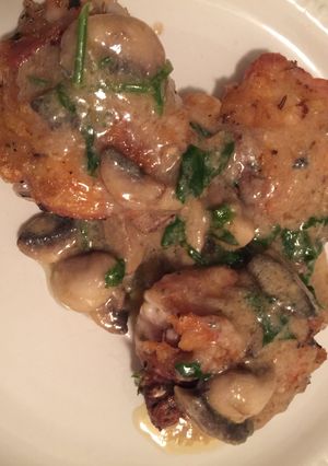 A picture of Chicken With Mushroom Sauce.