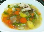 Gambar sup ayam bening