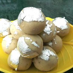 Chawal ke Laddu A picture of Chawal ke Laddu.