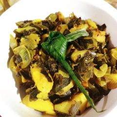 A picture of Hare pyaaz ki sabji.