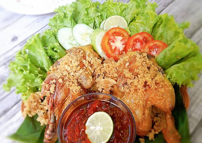 AYAM GORENG KREMESAN dengan Sambel Tomat ala Madam