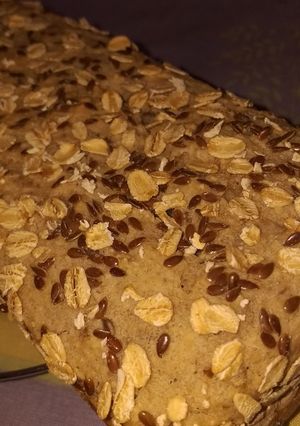 Una foto de Pan integral con semilla