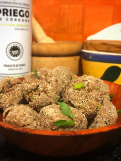 Una foto de Albóndigas al horno de ternera, avena y mostaza