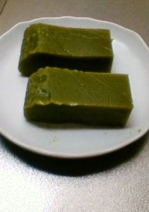 A picture of Microwave Easy! Matcha Green Tea Uiro Steamed Cake.
