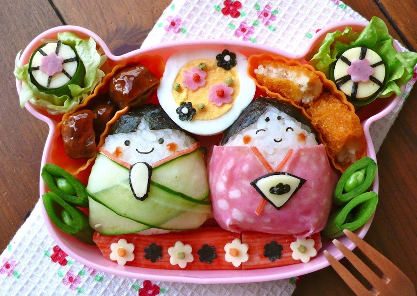 Girl's Festival Bento With Easy Onigiri