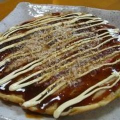 A picture of Okonomiyaki.