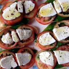 A picture of Quick Kesong Puti Bruschetta.
