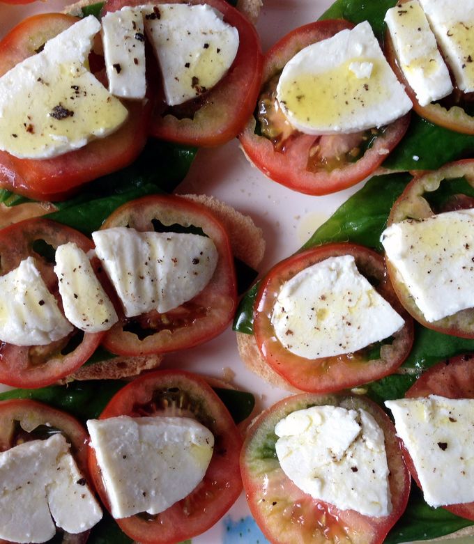 A picture of Quick Kesong Puti Bruschetta.