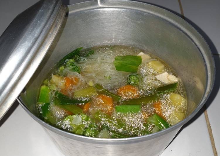 Langkah Mudah untuk memasak Sop bihun Lezat