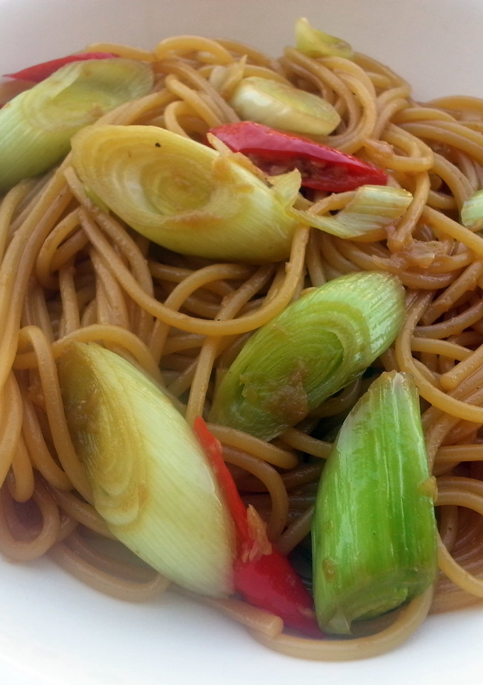 A picture of Spaghetti With Leeks.