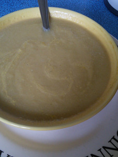 A picture of Cream of Celery Soup 2,150ml 300 cals serves 4-6.