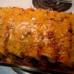 A picture of Chicken Fajita Enchiladas.
