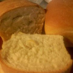 A picture of sunshines white bread.