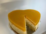 Barackos mousse torta kókuszos piskóta alapon