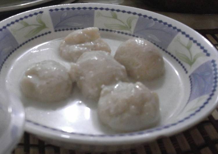 Eid Dahi Baray (Dumpling yoghurt) by Nancy