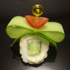A picture of Cucumber Ribbon Pinchos.
