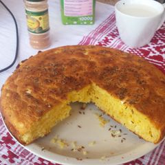 A picture of Cornbread Pie.