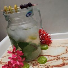 A picture of Limca.