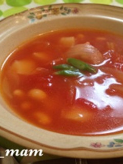 A picture of Hot and Warming Minestrone Soup.