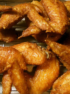 A picture of Chinese Restaurant Fried Chicken Wings.