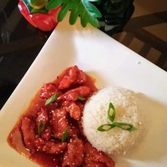A picture of Dragon Chicken.