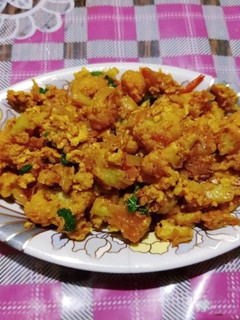 காலிஃப்ளவர் முட்டை மசாலா (Cauliflower Muttai MAsala Recipe in Tamil) செய்முறை முக்கிய புகைப்படம்