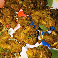 A picture of Crispy mince pakora.